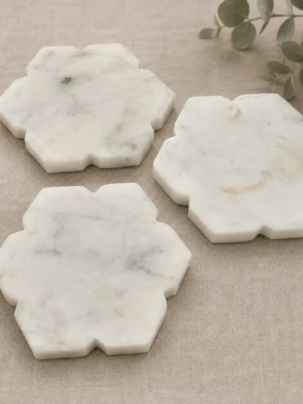 Solid White Marble Coasters Set of 3 – Scalloped Flower – Made in India